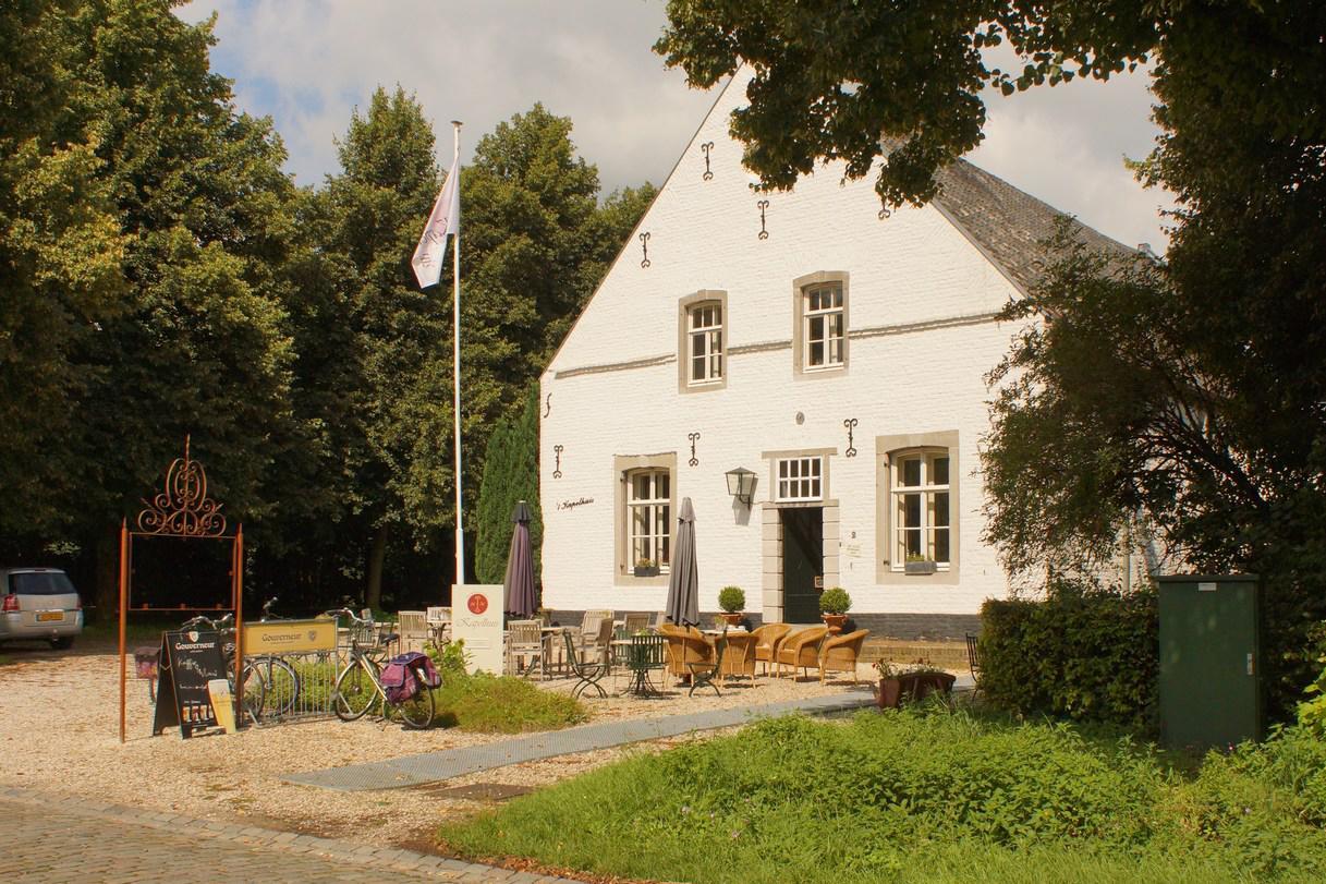 Het Kapelhuis Thorn Esterno foto